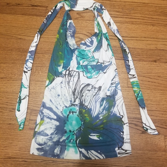 ArdenB Tops - ArdenB open back top